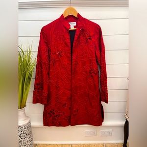 Stunning tunic!! Looks amazing with jeans and boots!!